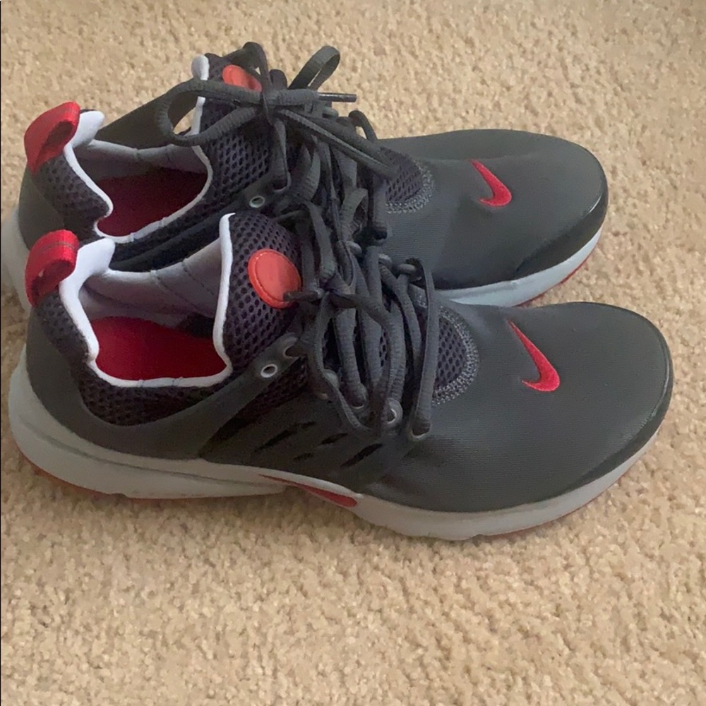 Nike Prestos